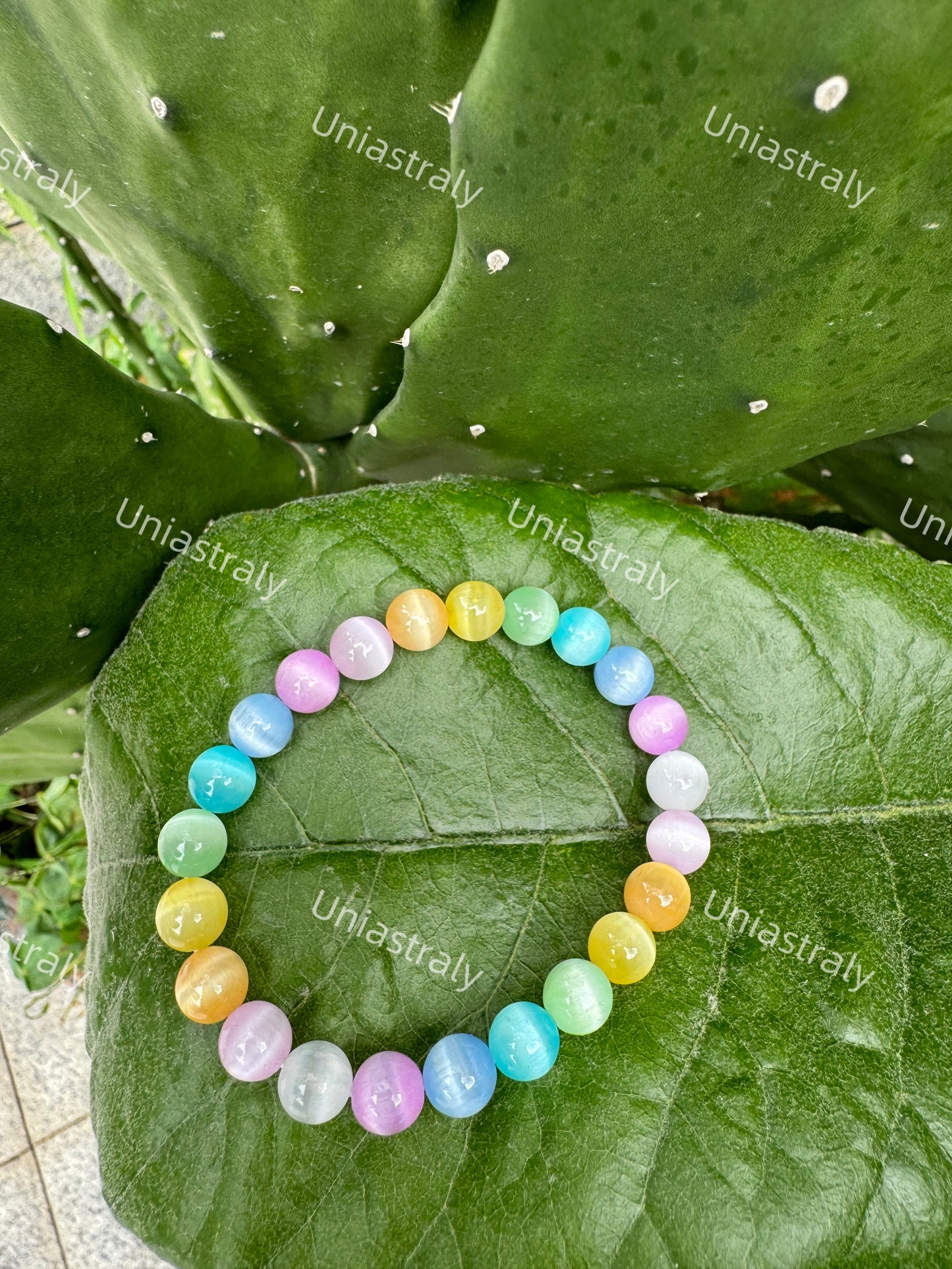 Rainbow Chakra Aligner Cat's Eye Bracelet`