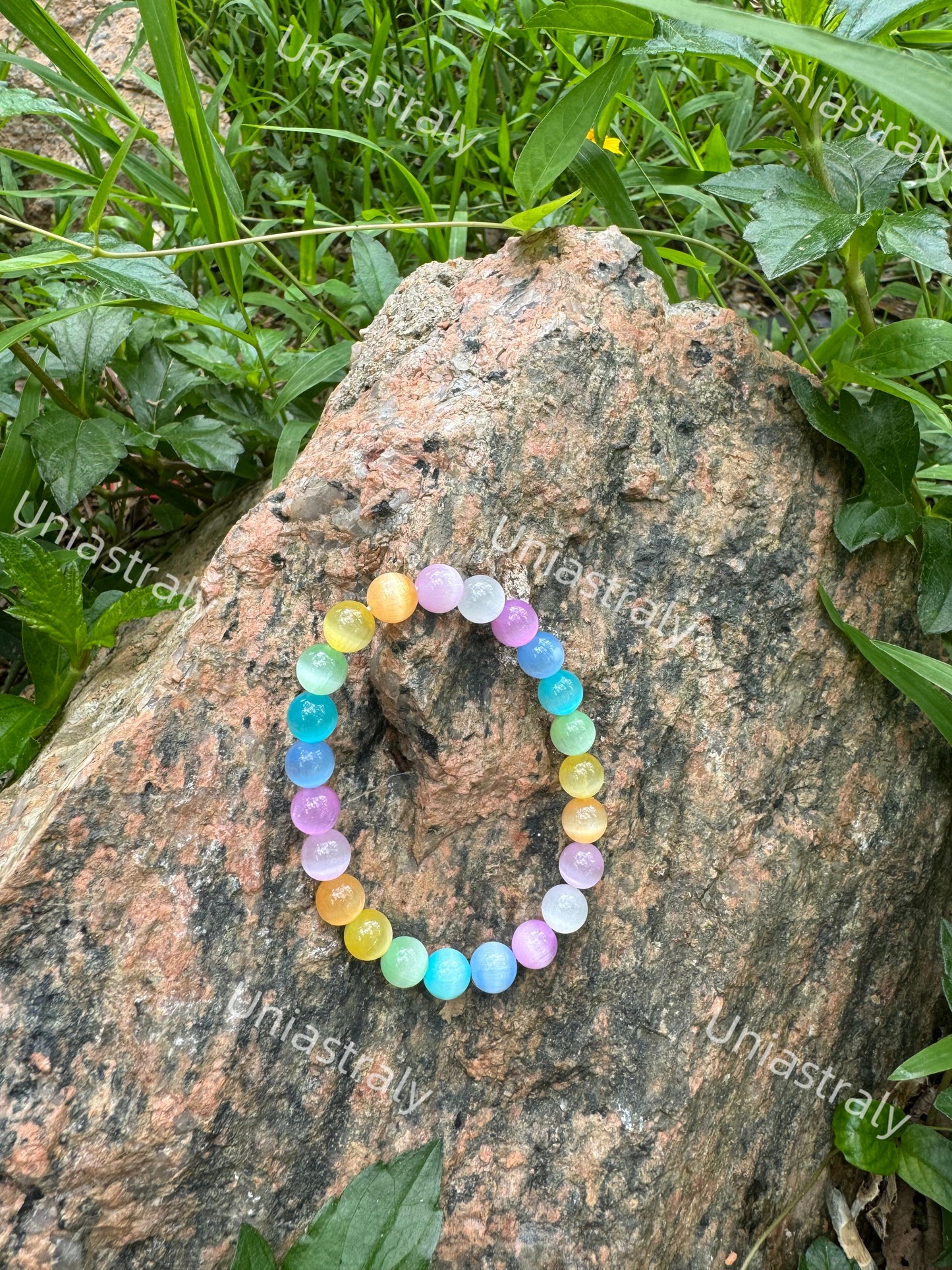 Rainbow Chakra Aligner Cat's Eye Bracelet`